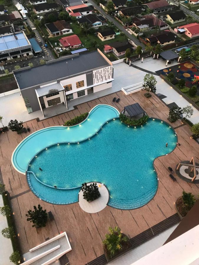 Homestay Sks Apartment Larkin ג'והור בהרו מראה חיצוני תמונה