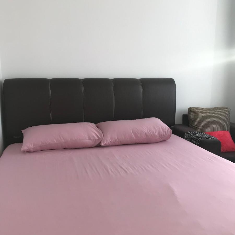 Homestay Sks Apartment Larkin ג'והור בהרו מראה חיצוני תמונה
